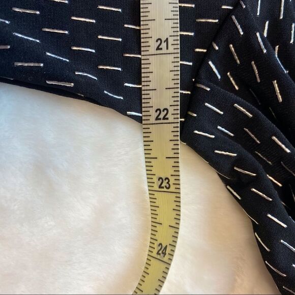 JM Collection Black With Silver Accents Flared Sleeve Tunic/Dress Size Large - Picture 12 of 13